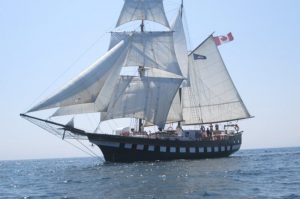 Fair Jeanne sailing